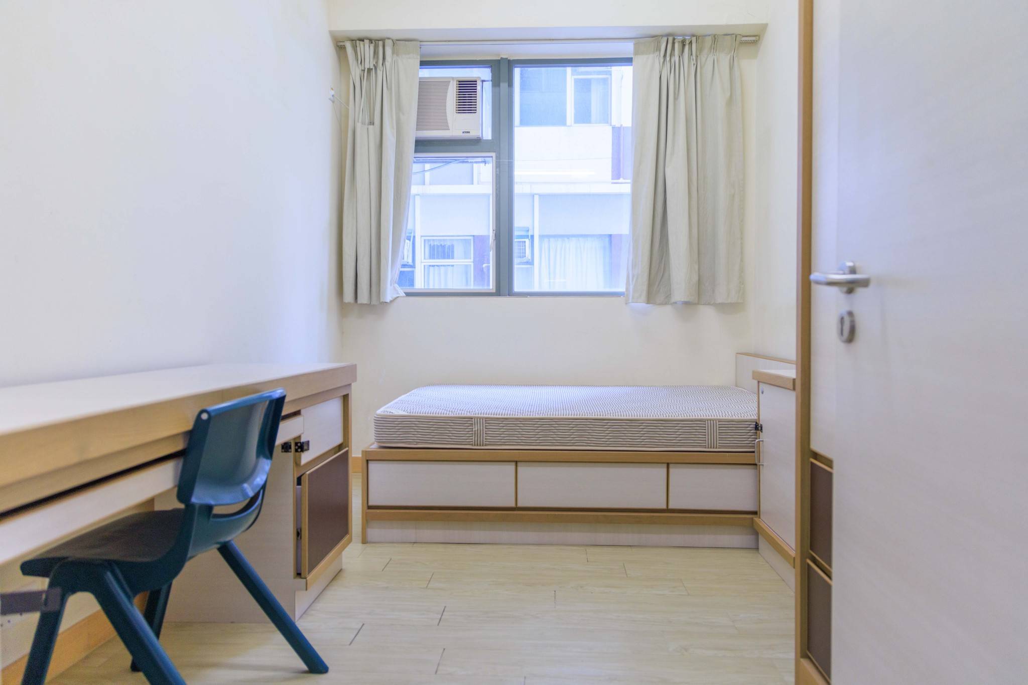 CLT_single room (double bed)